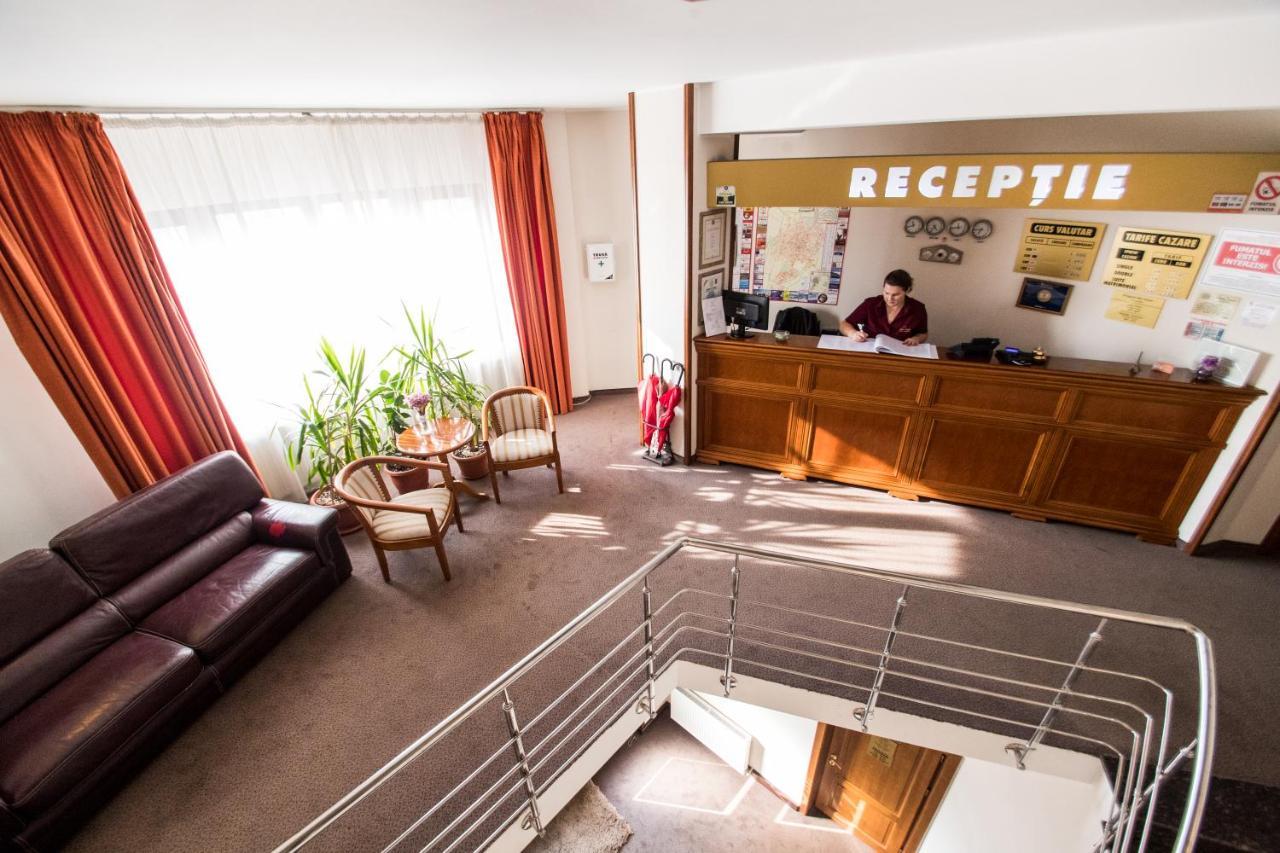 Hotel Amadeus Focsani Luaran gambar