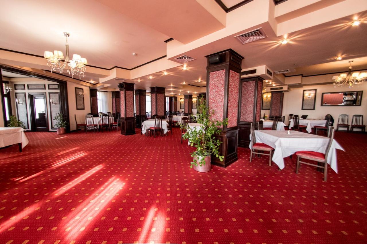 Hotel Amadeus Focsani Luaran gambar